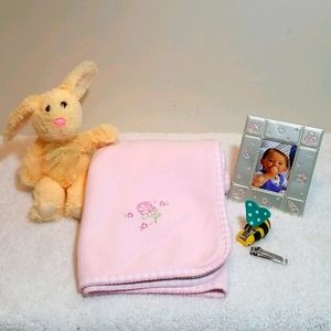 *5/$20* Baby Girl Items Lot